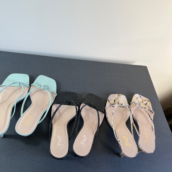 Sandals - Picture 2 of 7